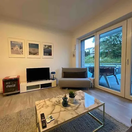 Luxurioeses Apartment,neubau, 4 Personen, Parkplatz, Griechischer Stil Apartment